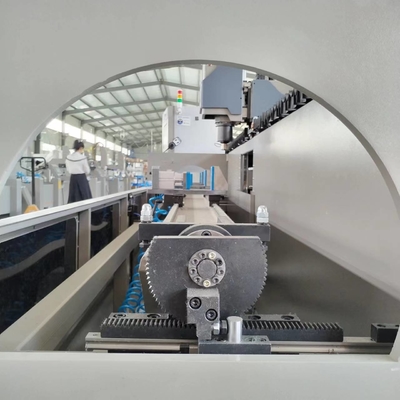 Werkcentrum voor aluminiumprofielen met 3 assen, volledig automatisch beheer van het bewerken voor frezen