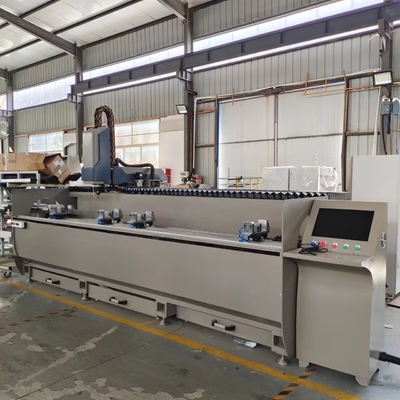 3+1 As CNC-boorfreesmachine 3,2 m Aluminium Automatische CNC-boormachine