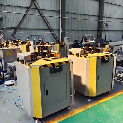 Machine voor het combineren van hoekprofielen van het hydraulische type voor zware werkzaamheden