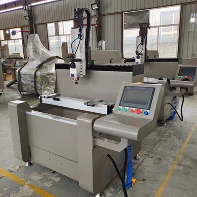 Aluminiumprofiel Vensters en deuren machine voor CNC-boren freesmachine met 3-assige besturing