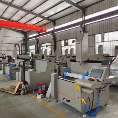 500 mm 3-assige CNC-boormachine voor aluminiumprofiel speciaal voor ramen- en deurmachines