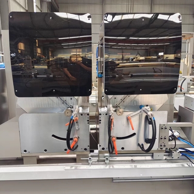 Digitaal display Dubbelkop Mitre Zaag Met 600 mm diameter zaagblad snijden 45 en 90 graden