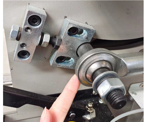 Machine voor het snijden van aluminiumprofiel in 45 en 90 graden
