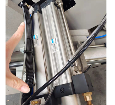 600 mm CNC Double Head Mitre Zaag voor het snijden van aluminium profiel op ramen en deuren maken fabriek