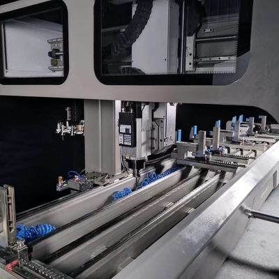 Aluminiumprofiel CNC-bewerkingscentrum XYZB 4-assige CAD-CAM-programmeringssoftware met HANS PA-controller