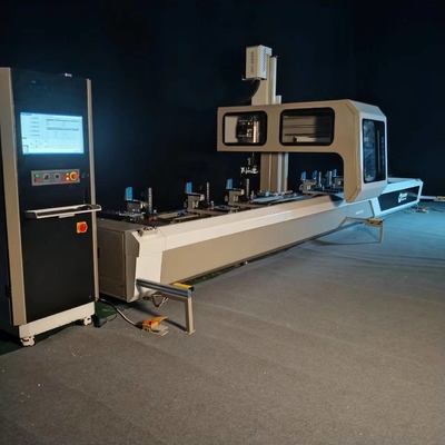 CNC-boorwerk Fressing Tapping Cutting End Fressing on Alu Profile Machine CNC-bewerkingscentrum met 4 gecontroleerde assen