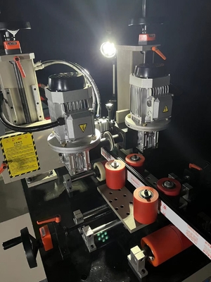 Van de de Deurmachine van het aluminiumvenster Open het Profieltand die Machine inpassen