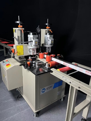 Van de de Deurmachine van het aluminiumvenster Open het Profieltand die Machine inpassen
