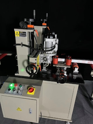 Van de de Deurmachine van het aluminiumvenster Open het Profieltand die Machine inpassen