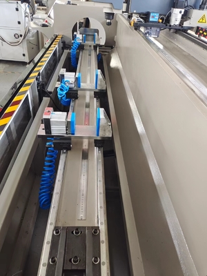 CNC-freesmachines voor aluminium Automatische aluminiumboormachine