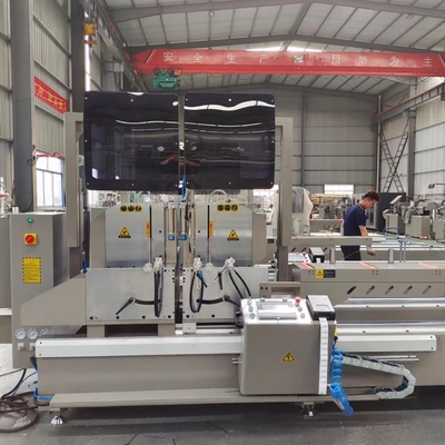 Machine voor het maken van ramen CNC-snijmachine Dubbelkop mitrezaag voor aluminiumprofiel met CE-certificaat