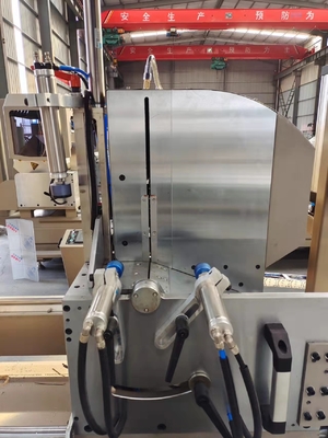 Semi-automatische 500 mm/600 mm diameter zaagblad Aluminiumprofiel Dubbelkopsnijzaag met digitaal scherm