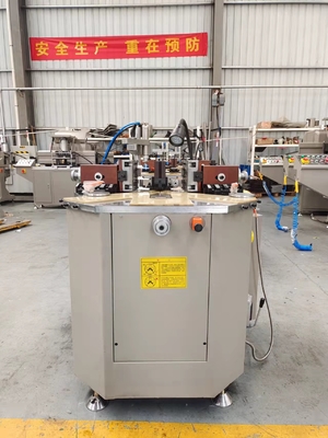 Zware hydraulische aluminium hoekcrimpmachine met 3 sets gereedschappen