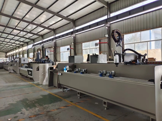 CNC-boormachines voor het boren, frezen van gaten, slotmachines voor aluminium en UPVC-vensterdeuren