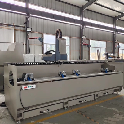2500 mm CNC-boring freesmachine automatische gordijnwand en aluminium deur venster verwerking maken