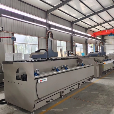 2500 mm CNC-boring freesmachine automatische gordijnwand en aluminium deur venster verwerking maken