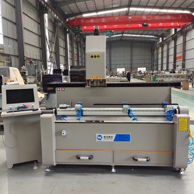Machines voor het vervaardigen van ramen CNC-dubbele spindel Aluminiumboormachine en freesmachine Aluminiumruitmachine