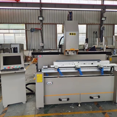 Aanpasbare 3,5 kW * 2 Spindel Power CNC-boorfreesmachine voor aluminium vensterdeur en minimalistische meubelmakerij