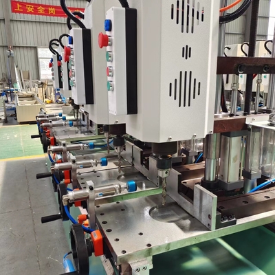 Aluminiumvorming Multi-head combinatie boren Aluminium en metaal snijgat boren op verticaal boren