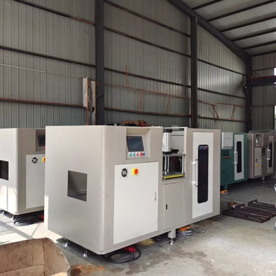 0.3m 5 Axis Verticale Cnc Mill Aluminium deur en venster maken machine