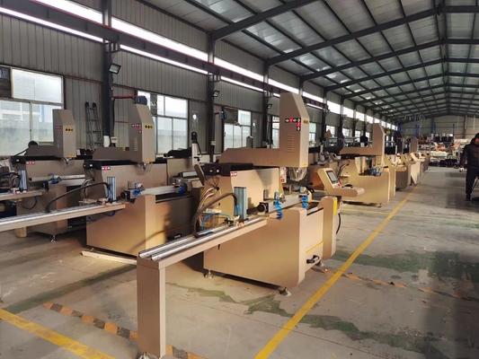 1200 mm 3 axis CNC boor freesmachine Aluminium en PVC venster deur maken machine met flip tafel