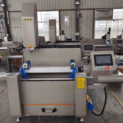 Hoogprecisie CNC-boorfreesmachine voor aluminiumprofiel CNC-kopieerrouter voor aluminium