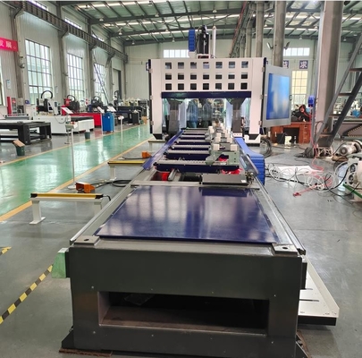 5 Assen verticaal CNC-bewerkingscentrum voor industriële aluminiumprofielen, deuren, ramen, gordijnwanden, enz.