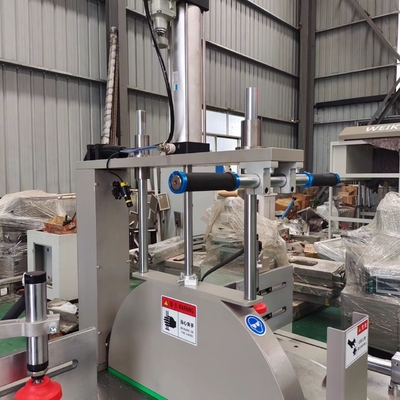 Cnc-machine voor het snijden van aluminiumruiten met één kop 380v50hz