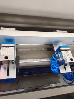 Automatisch bewerkingscentrum van aluminium voor de verwerking van raam- en deurprofielen