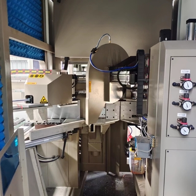 5 Axis Aluminium Profiel Bewerkingscentrum Cnc Boren Frezen Snijden