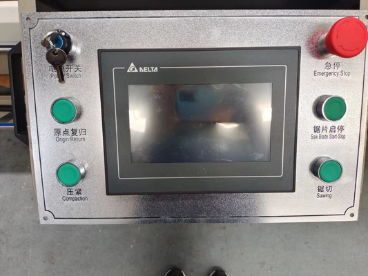Cnc het Type tweehoofd bewerkt Zaag met Max Cutting Length 6000mm in verstek