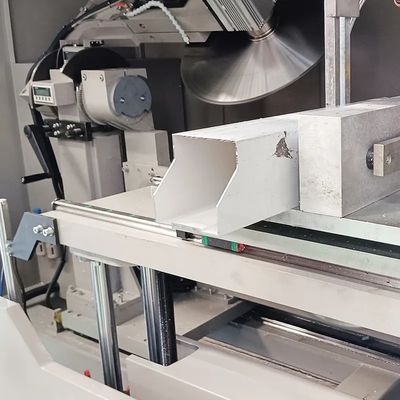 Hoog efficiënte aluminium zaag snijmachine Notching zaag voor aluminium gordijn muur profiel venster deur maken