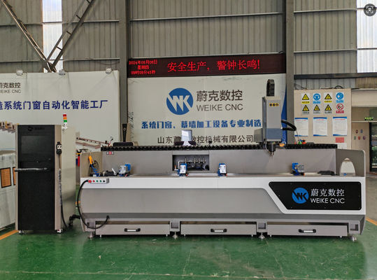 3Axis CNC-machine CNC-verwerkingscentrum voor aluminium ramen en deuren