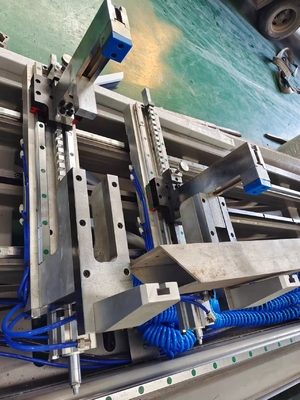 6500 mm gordijnmuurmachine aluminium 4 as CNC-bewerkingscentrum
